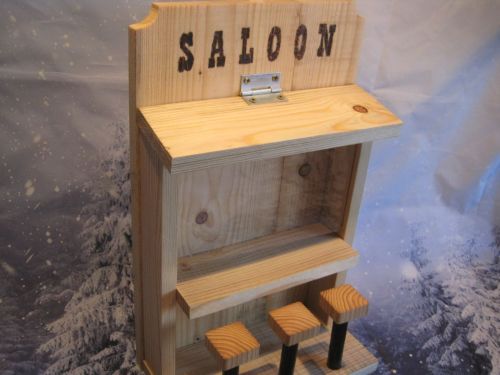 Bird & Squirrel Feeder