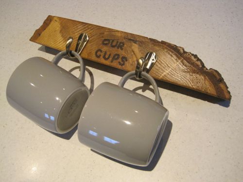 Country Kitchen Wall Mounted Mug/Cup Rack